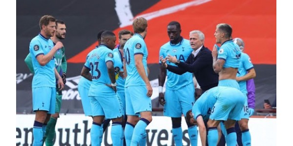 La mentalité des joueurs de Tottenham Hotspur est submergée par trop de jeux ratés